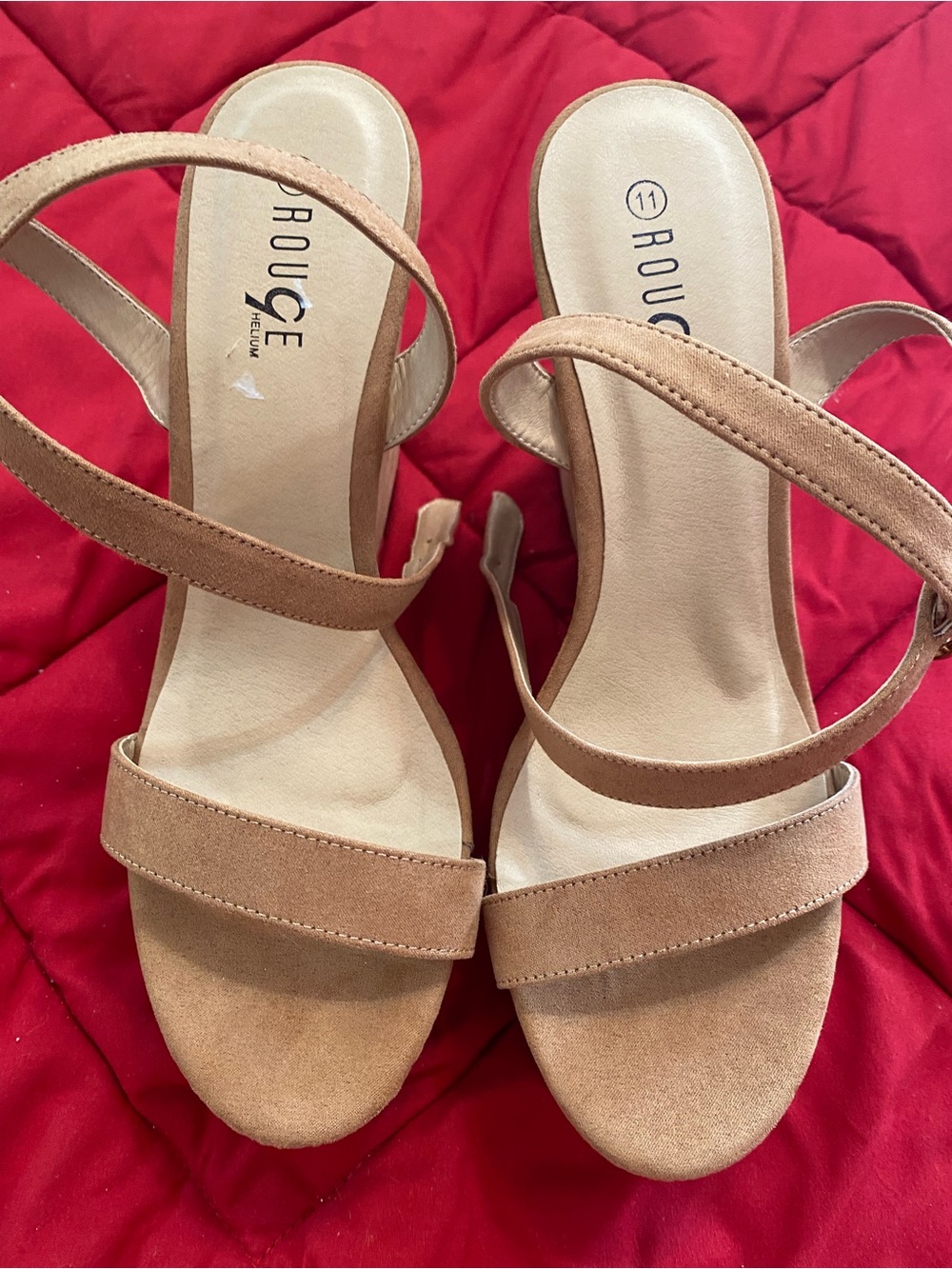 Rouge Helium pecan Suede Tan Double-Strap platform Sandal for Women size 11